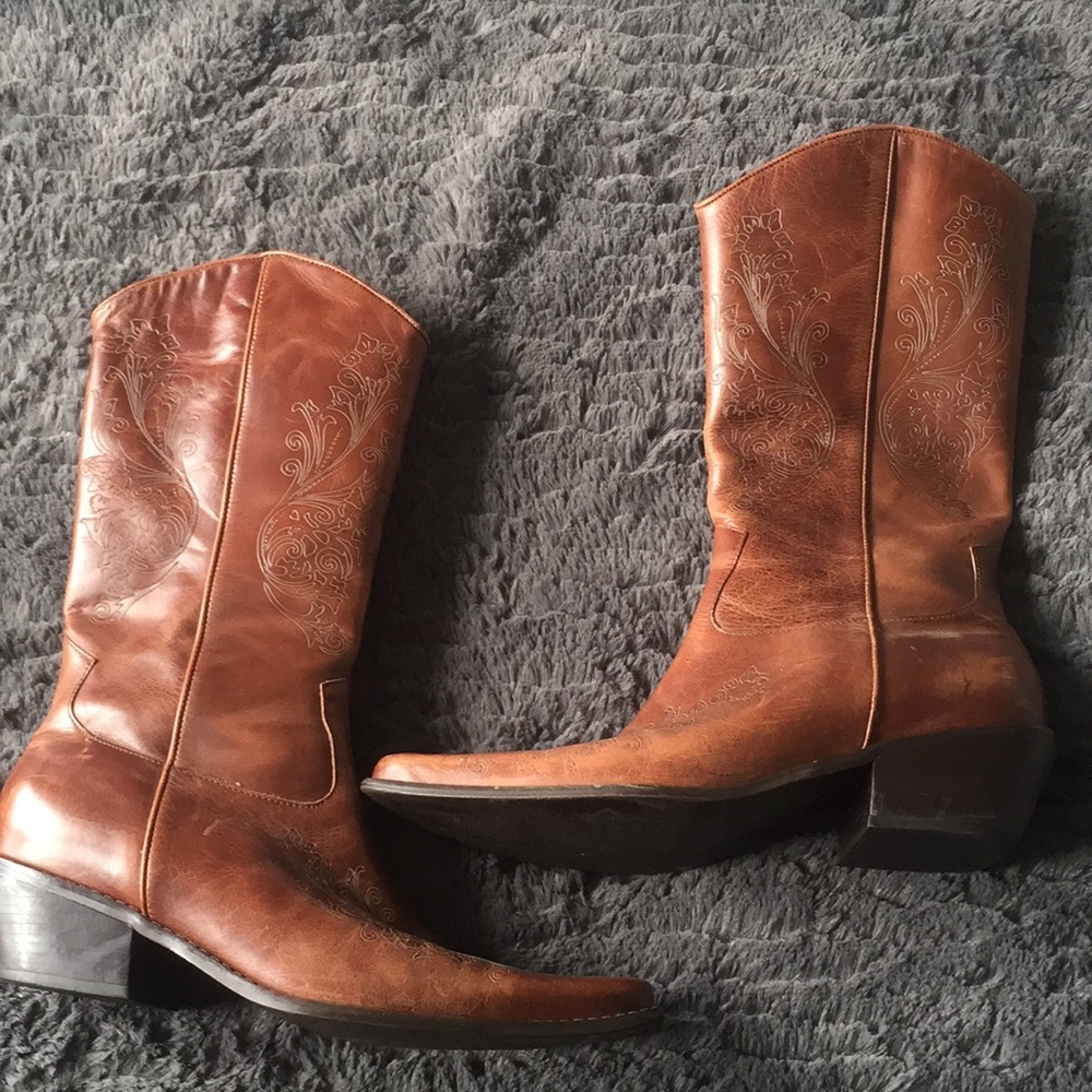 Women’s cowboy boots real leather
